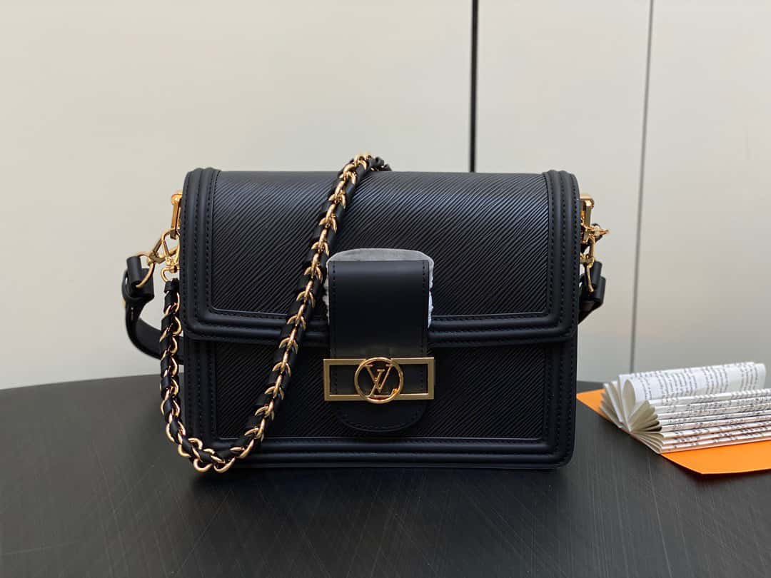 Louis Vuitton 2WAY Chain Leather Shoulder Bags