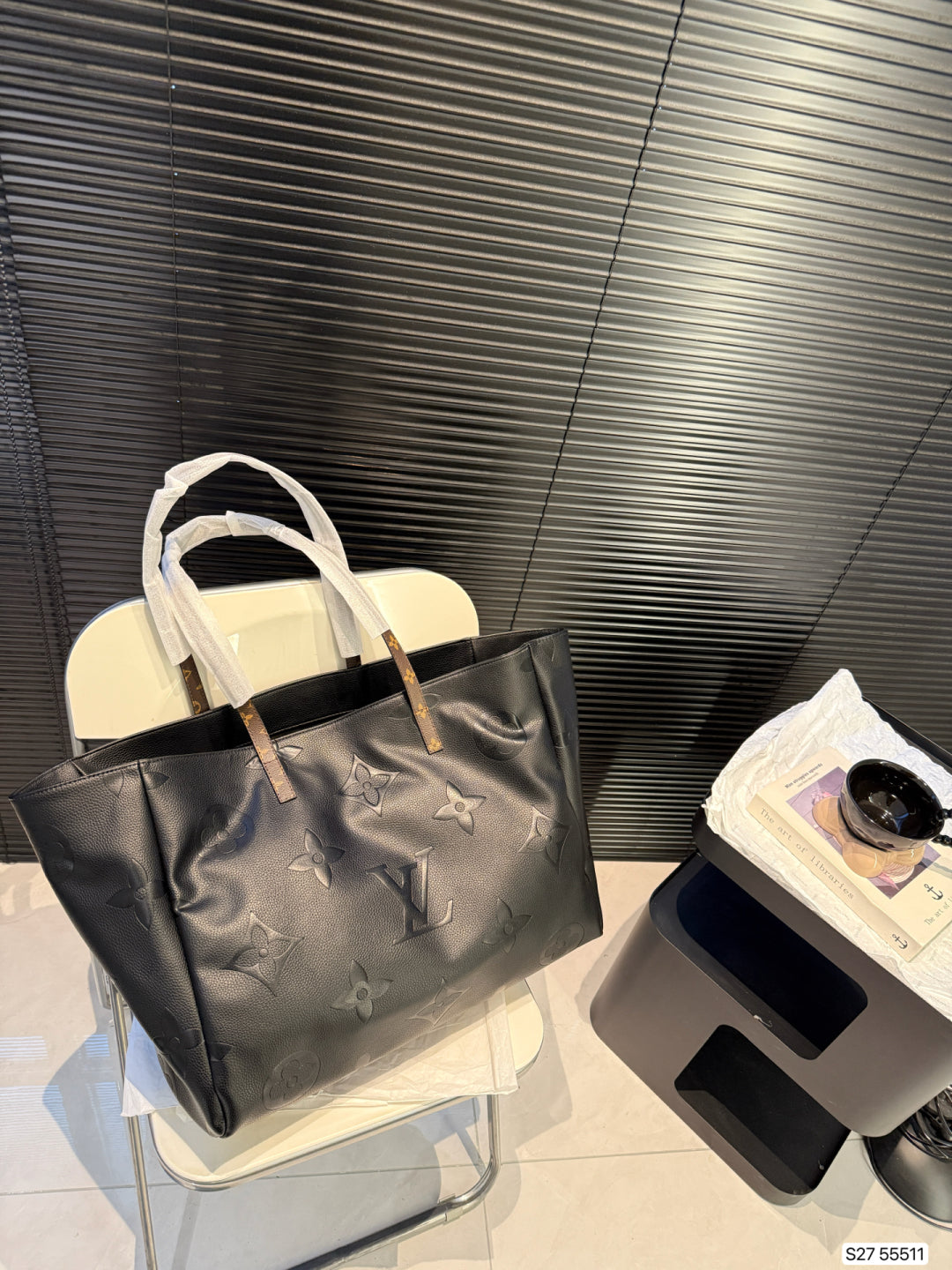Louis Vuitton LV Fashiona Practical Tote Bag 44x33cm