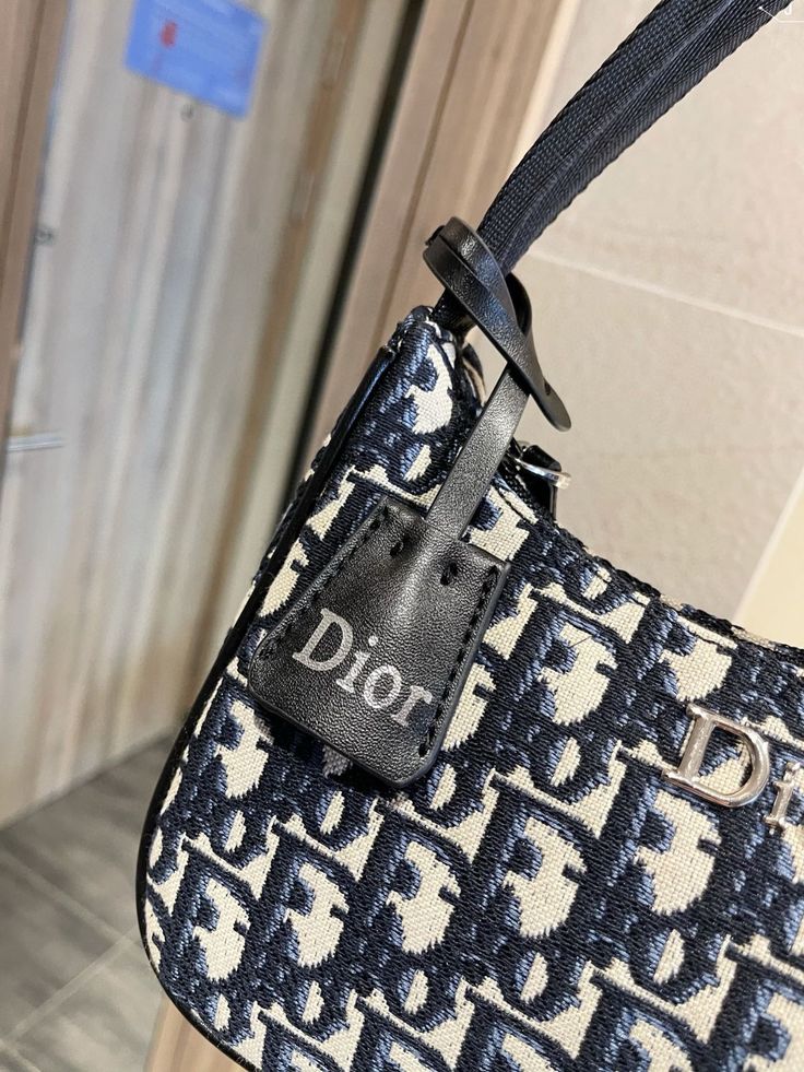 New Arrival Bags DIR 317 22 x 7 x 13 cm 8.8 x 2,8 x 5,2 inches