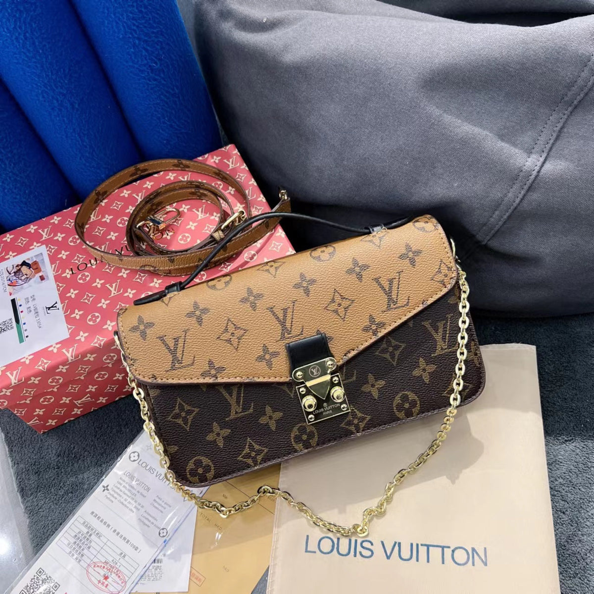 Lo vu messenger bag with long shoulder strap
