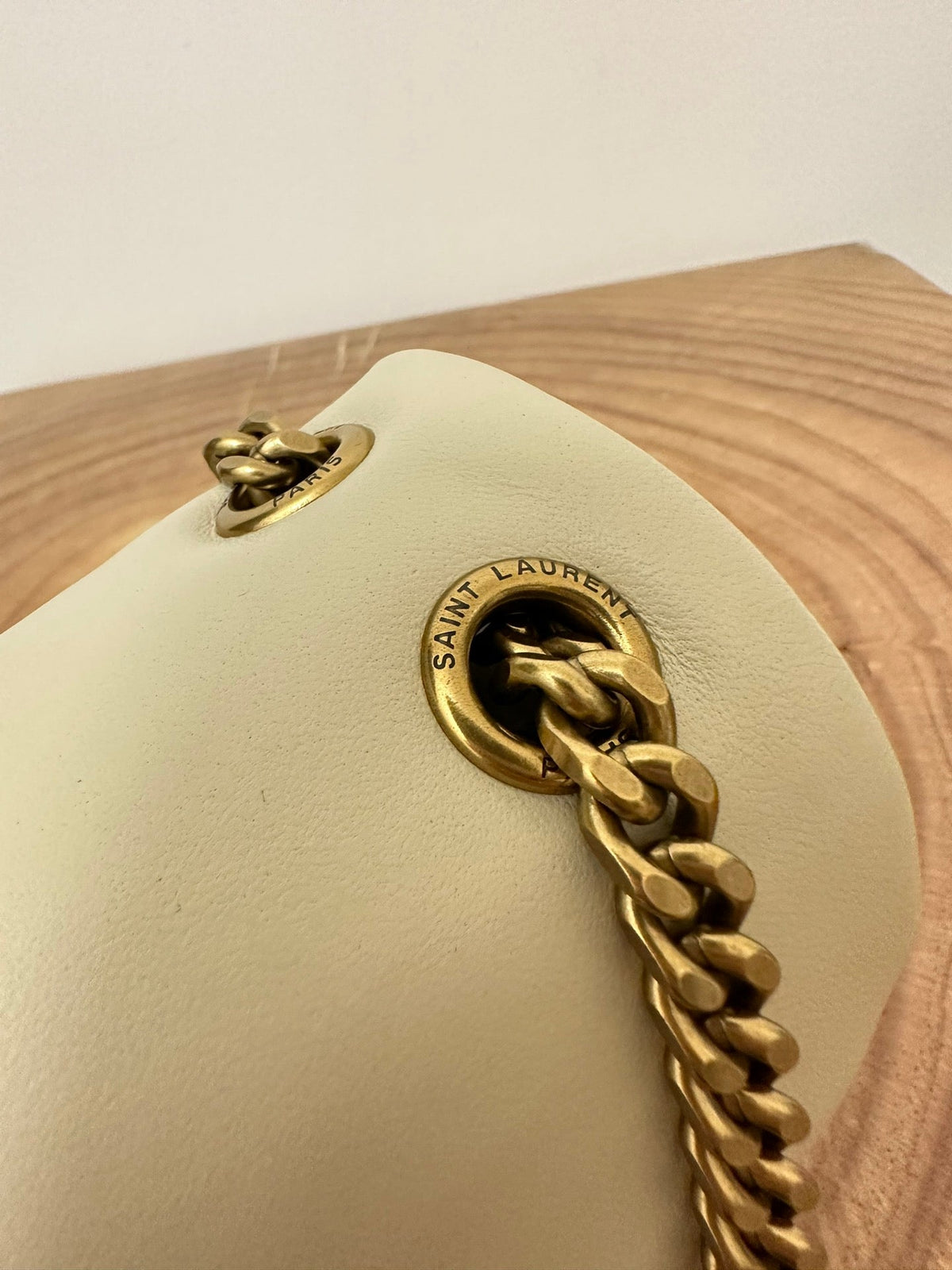 YSL SAINT LAURENT Calypso chain bag size 26x14x7 cm