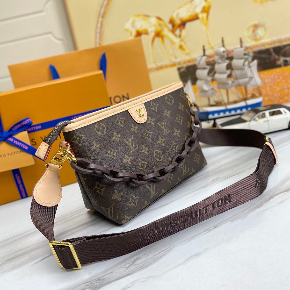 Lv Louis V 60435 Crossbody Bag 25cm