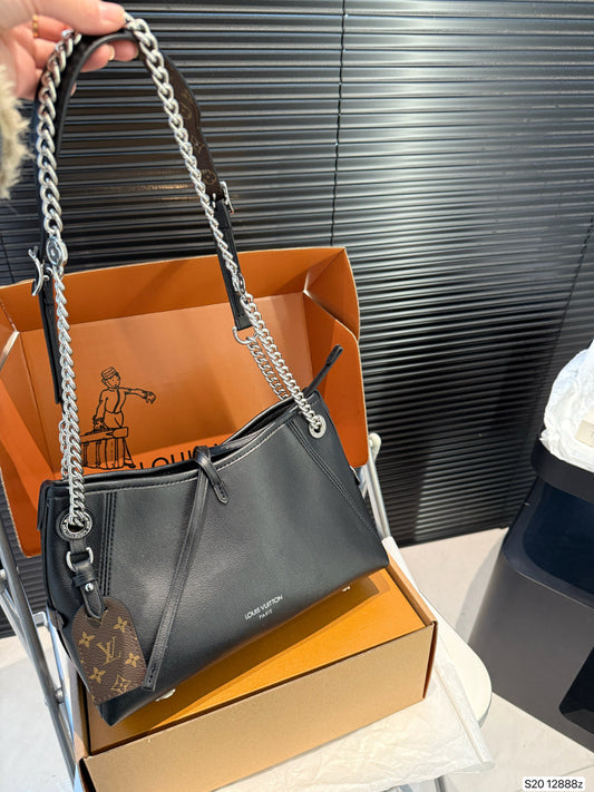 LV Louis Vuitton Carryall Crossbody Bag 26x18cm