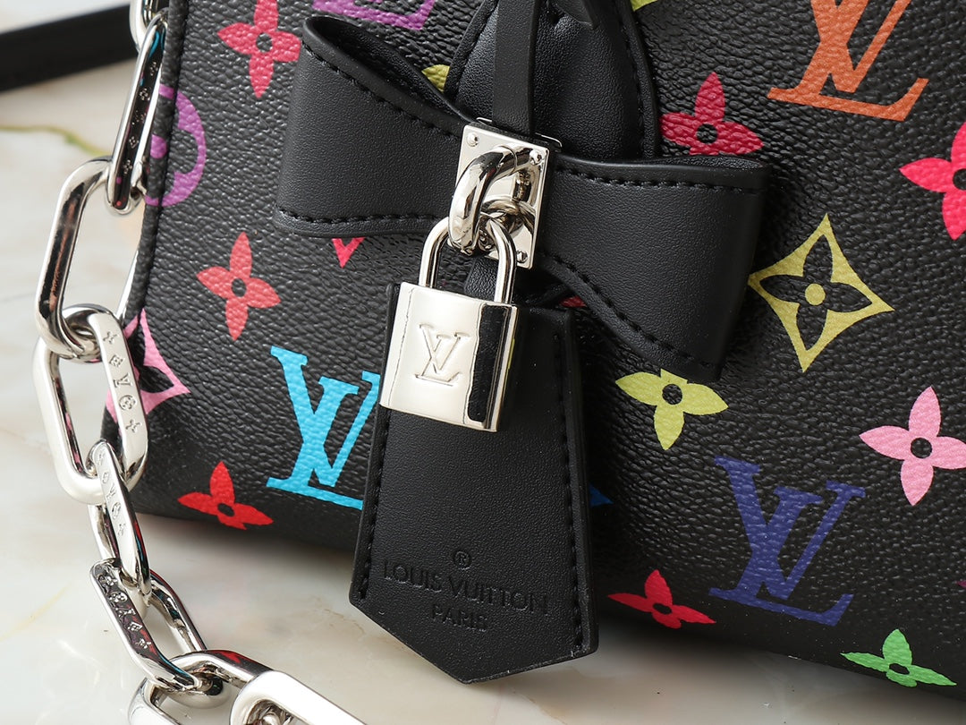 Louis Vuitton LV OnTheGo East West Handbag 25x13x10cm