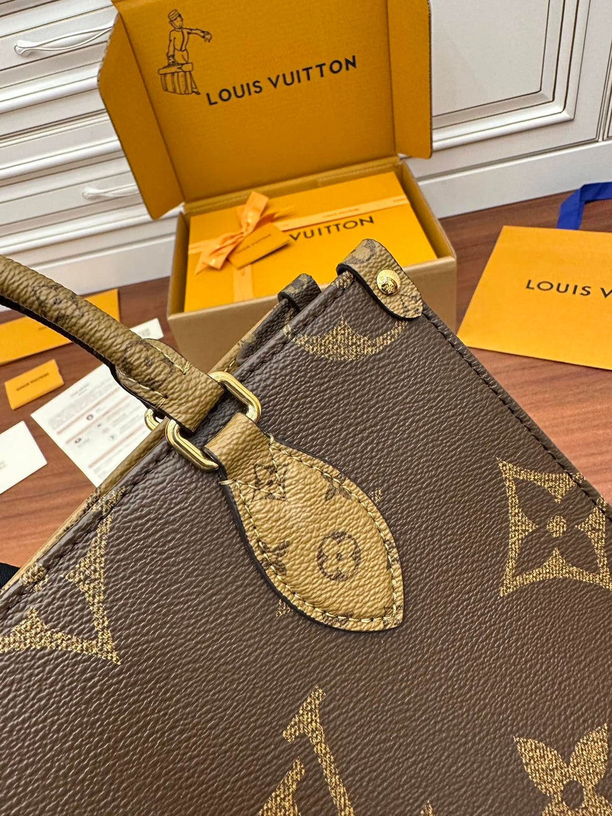 Louis Vuitton LV Neverfull Bag