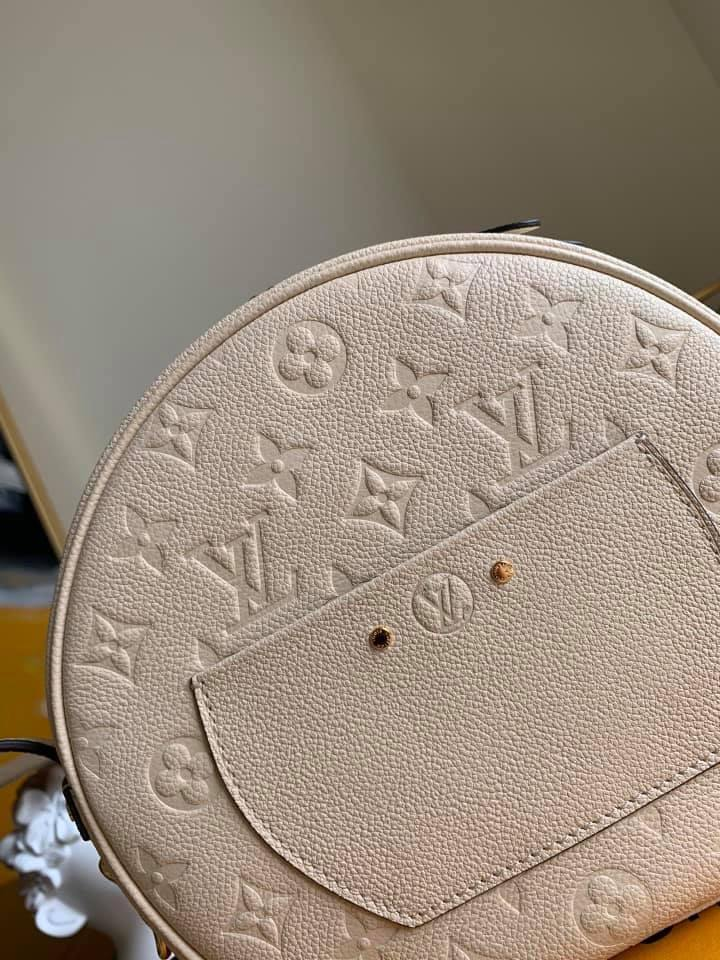 LOUIS VUITTON BOITE CHAPEAU SOUPLE MM BAG