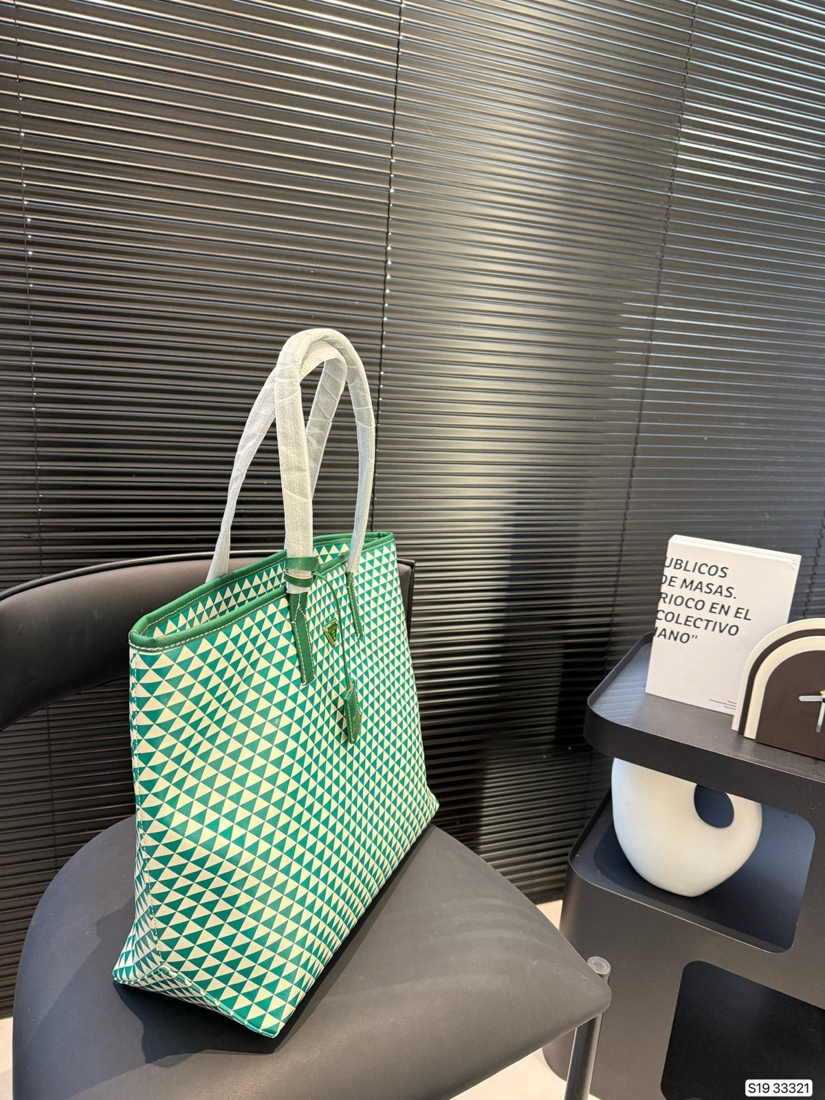 Prada Fashion Shopping Tote Bag 35x31cm