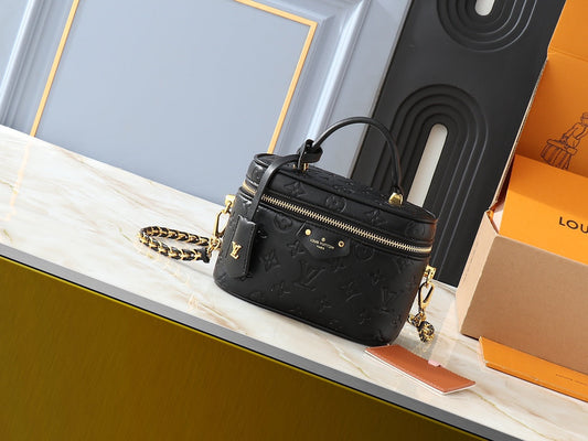 Louis Vuitton LV Vanity Cc Handbag Crossbody Bag 19x13x11cm