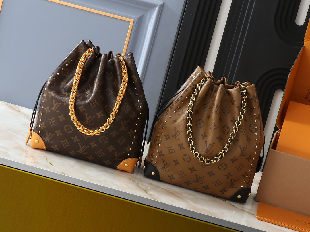 Louis Vuitton 2025 Cruise Noe Trunk bucket bag 22  x 25 x 8 cm