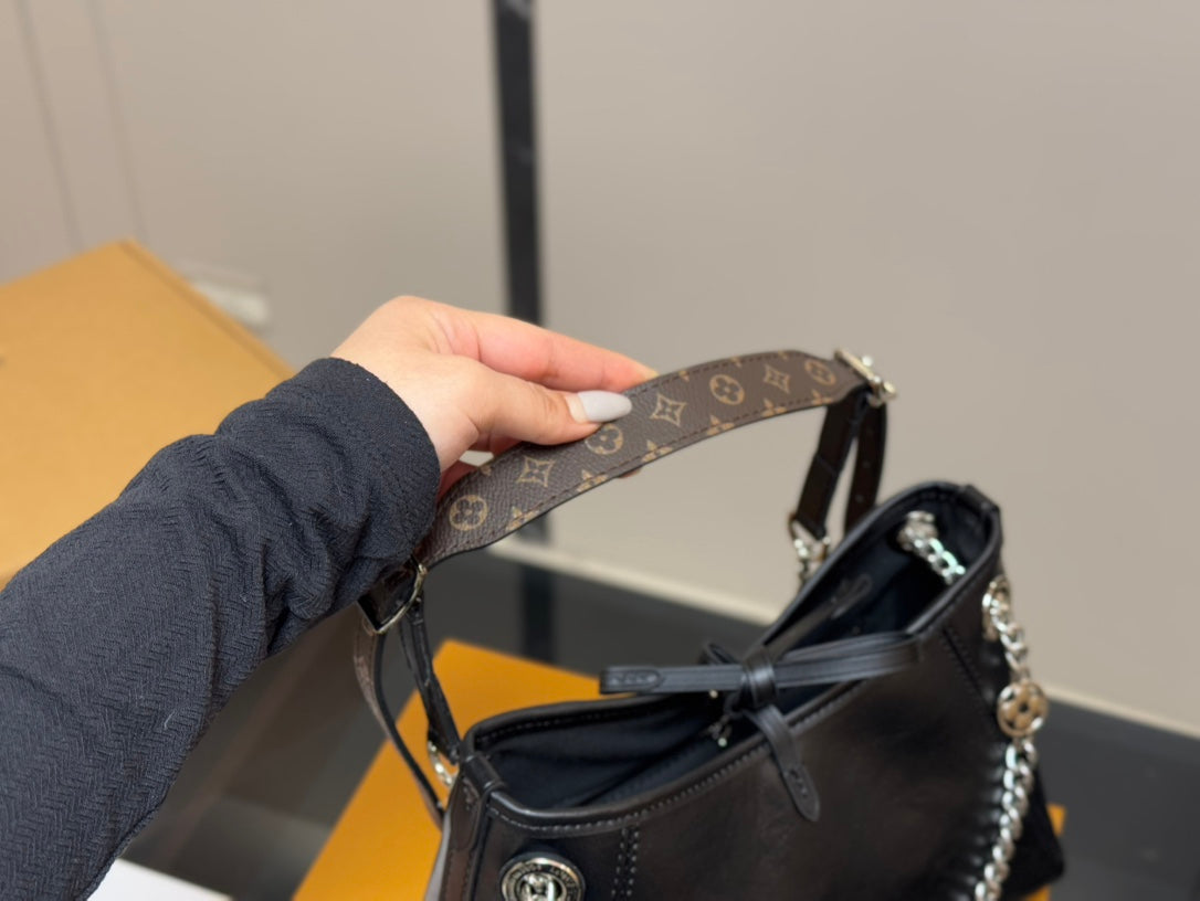Louis Vuitton LV Carryall Chain Black Tote Bag