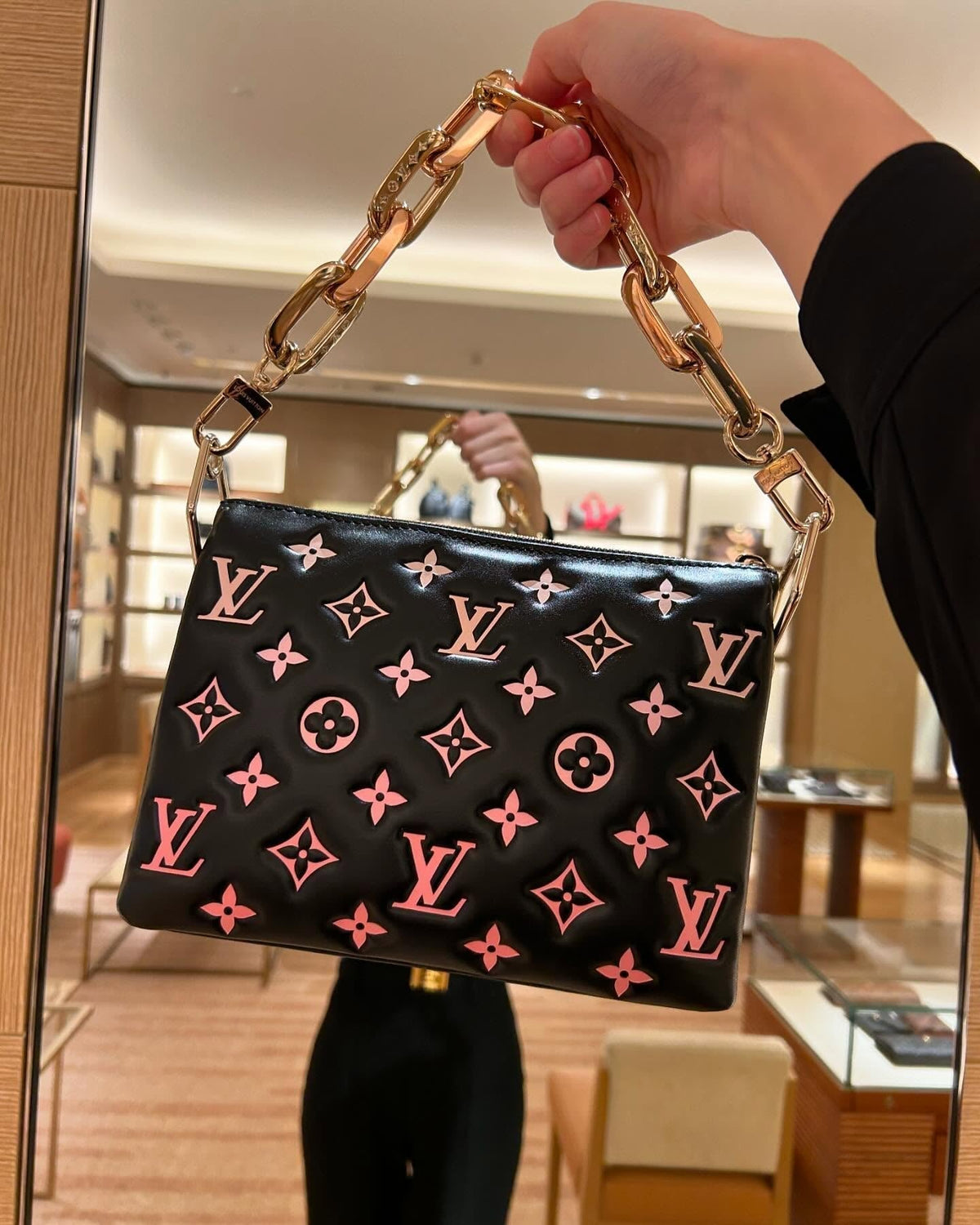 Luxury LV Handbag M20369 -Coussin BB Coussin