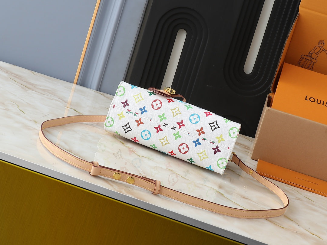 Louis Vuitton LV OnTheGo East West Handbag 25x13x10cm