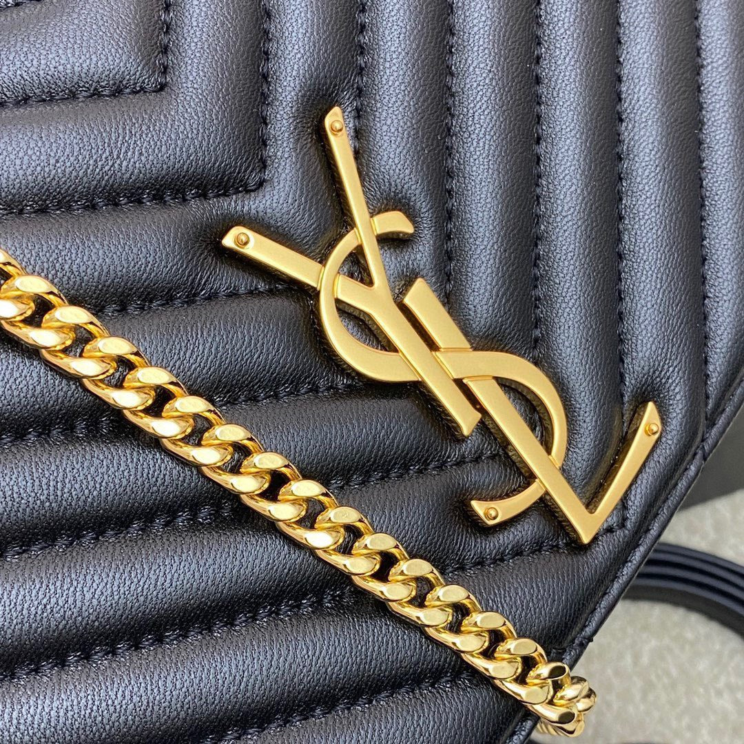 YSL Kate 99 Leather Shoulder Bag 26 x 13.5 x 4.5 cm